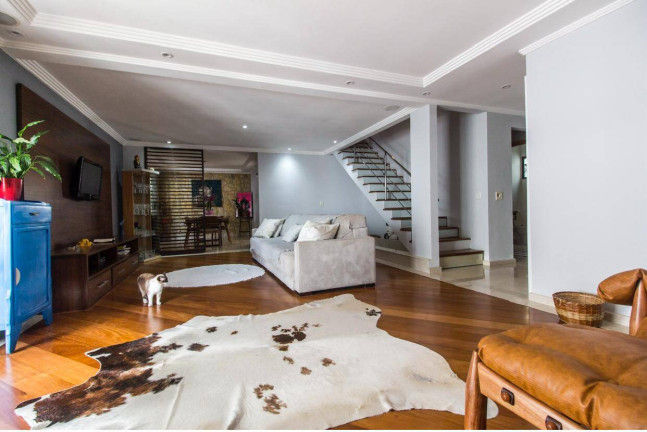 Imagem Casa com 4 Quartos para Alugar, 318 m² em Tamboré - Santana De Parnaíba