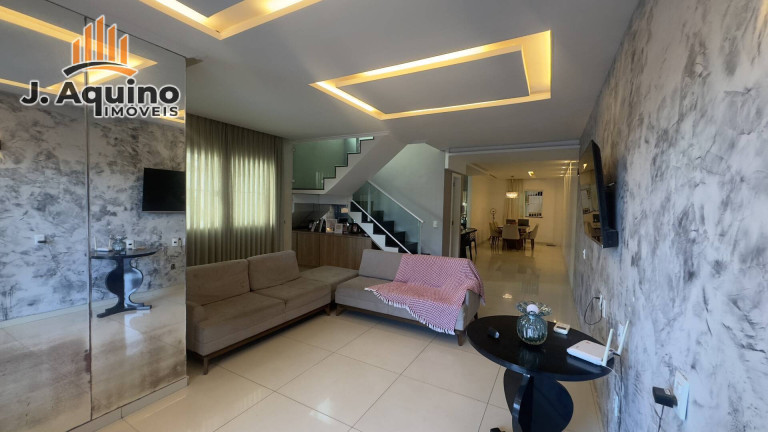 Imagem Casa com 4 Quartos à Venda, 208 m² em Cajazeiras - Fortaleza Imagem Casa com 4 Quartos à Venda, 208 m² em Cajazeiras - Fortaleza