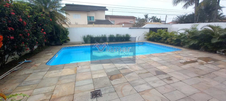 Imagem Casa com 4 Quartos para Temporada, 350 m² em Jardim Virgínia - Guarujá Imagem Casa com 4 Quartos para Temporada, 350 m² em Jardim Virgínia - Guarujá