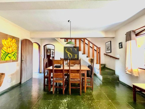 Imagem Casa com 3 Quartos à Venda, 500 m² em Albuquerque - Teresópolis Imagem Casa com 3 Quartos à Venda, 500 m² em Albuquerque - Teresópolis