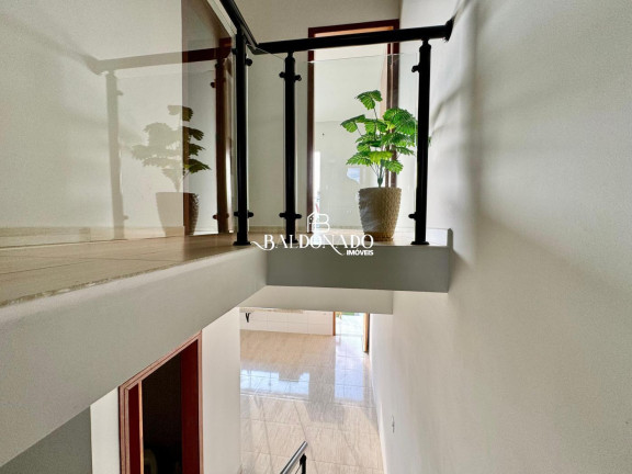 Imagem Casa com 3 Quartos à Venda, 185 m² em Centro - Extrema Imagem Casa com 3 Quartos à Venda, 185 m² em Centro - Extrema