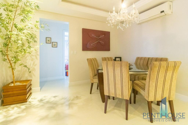 Imagem Apartamento com 3 Quartos à Venda, 131 m² em Centro - Balneário Camboriú