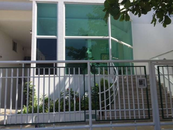 Imagem Apartamento com 2 Quartos para Temporada, 90 m² em Braga - Cabo Frio Imagem Apartamento com 2 Quartos para Temporada, 90 m² em Braga - Cabo Frio