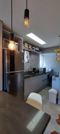 Imagem Apartamento com 1 Quarto à Venda, 44 m² em Menino Deus - Porto Alegre Imagem Apartamento com 1 Quarto à Venda, 44 m² em Menino Deus - Porto Alegre