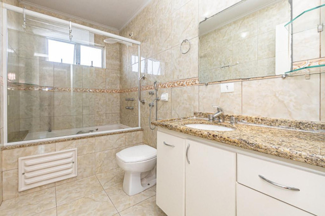 Imagem Casa com 3 Quartos à Venda, 174 m² em Campo Comprido - Curitiba Imagem Casa com 3 Quartos à Venda, 174 m² em Campo Comprido - Curitiba