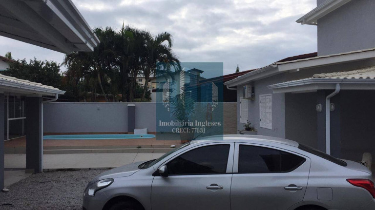 Imagem Casa com 3 Quartos à Venda, 300 m² em Ingleses Do Rio Vermelho - Florianópolis Imagem Casa com 3 Quartos à Venda, 300 m² em Ingleses Do Rio Vermelho - Florianópolis