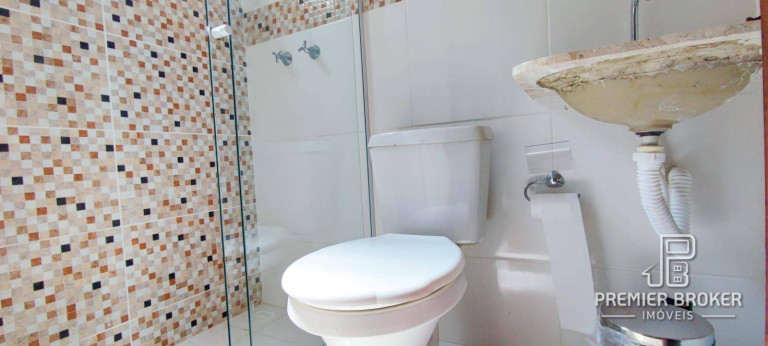 Imagem Casa com 4 Quartos à Venda, 180 m² em Parque Do Imbui - Teresópolis Imagem Casa com 4 Quartos à Venda, 180 m² em Parque Do Imbui - Teresópolis