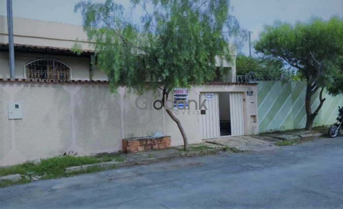 Imagem Casa com 2 Quartos à Venda, 360 m² em Vila Brasilia - Montes Claros