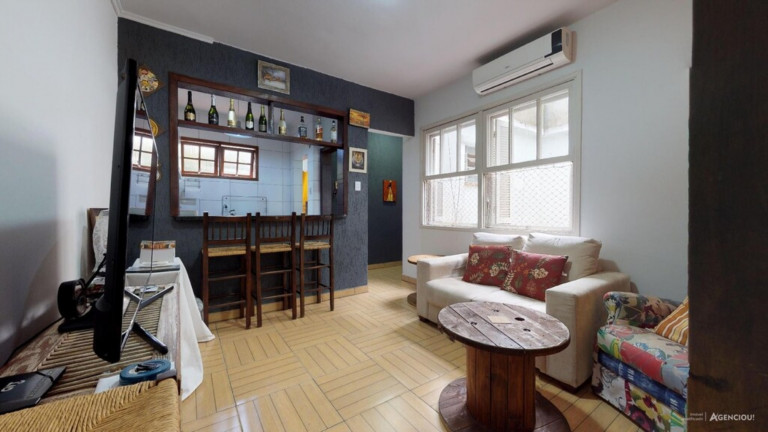 Imagem Imóvel com 2 Quartos à Venda, 73 m² em Rio Branco - Porto Alegre Imagem Imóvel com 2 Quartos à Venda, 73 m² em Rio Branco - Porto Alegre