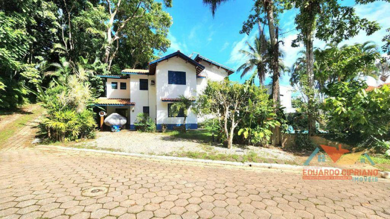 Casa com 3 Quartos à Venda, 216 m² em Massaguaçu - Caraguatatuba