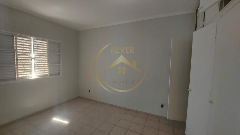 Imagem Imóvel com 3 Quartos à Venda, 134 m² em Cambuí - Campinas Imagem Imóvel com 3 Quartos à Venda, 134 m² em Cambuí - Campinas