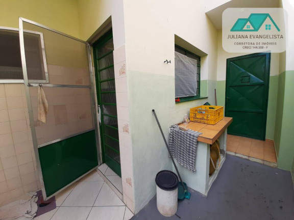 Imagem Casa com 3 Quartos à Venda, 300 m² em Jardim Rony - Guaratinguetá