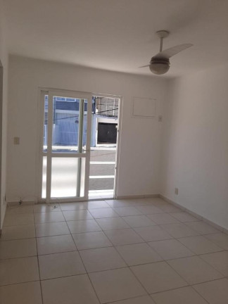 Imagem Casa com 3 Quartos à Venda, 209 m² em São Francisco - Niterói Imagem Casa com 3 Quartos à Venda, 209 m² em São Francisco - Niterói