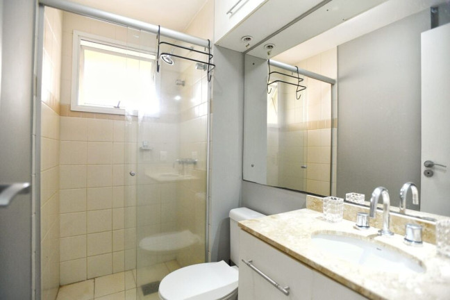 Imagem Apartamento com 3 Quartos à Venda, 88 m² em Vila Ipiranga - Porto Alegre Imagem Apartamento com 3 Quartos à Venda, 88 m² em Vila Ipiranga - Porto Alegre
