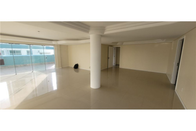 Imagem Cobertura com 6 Quartos à Venda, 420 m² em Centro - Balneário Camboriú Imagem Cobertura com 6 Quartos à Venda, 420 m² em Centro - Balneário Camboriú