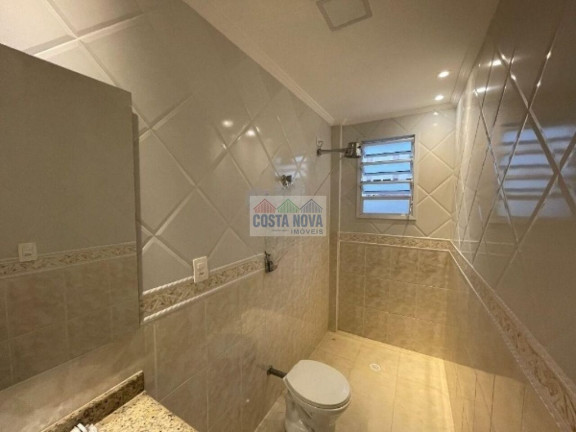 Imagem Casa com 4 Quartos à Venda, 192 m²