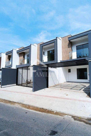 Imagem Casa com 3 Quartos à Venda, 113 m² em Bom Retiro - Joinville