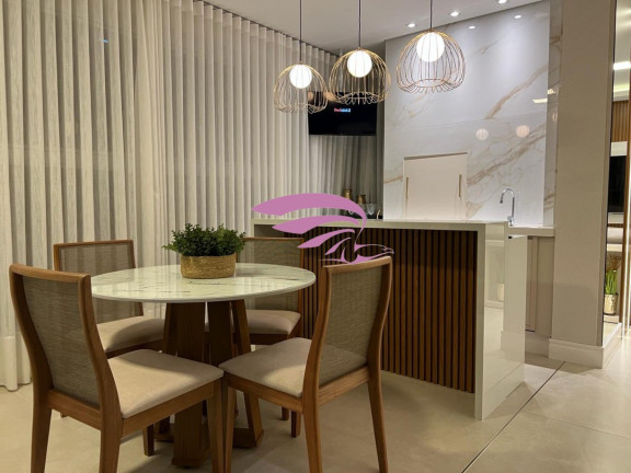 Imagem Imóvel com 4 Quartos à Venda, 165 m² em Meia Praia - Itapema Imagem Imóvel com 4 Quartos à Venda, 165 m² em Meia Praia - Itapema