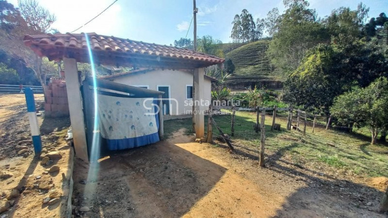 Imagem Imóvel com 3 Quartos à Venda, 1 m² em Bairro Calunga/peitudo - Silveiras Imagem Imóvel com 3 Quartos à Venda, 1 m² em Bairro Calunga/peitudo - Silveiras