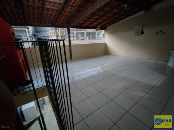 Imagem Casa com 6 Quartos à Venda, 280 m² em Maria Ortiz - Vitória Imagem Casa com 6 Quartos à Venda, 280 m² em Maria Ortiz - Vitória