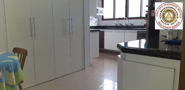 Imagem Apartamento com 4 Quartos à Venda, 265 m² em Pitangueiras - Guarujá