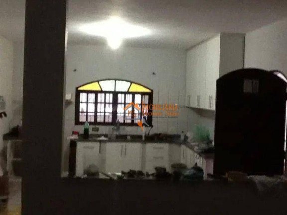 Imagem Casa com 3 Quartos à Venda, 220 m² em Jardim Silvestre - Guarulhos Imagem Casa com 3 Quartos à Venda, 220 m² em Jardim Silvestre - Guarulhos