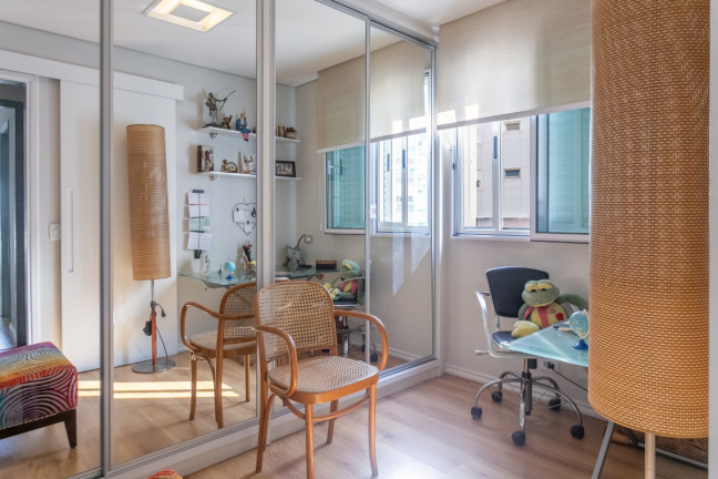 Imagem Apartamento com 3 Quartos à Venda, 80 m² em Vila Uberabinha - São Paulo