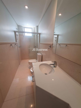 Imagem Imóvel com 2 Quartos à Venda, 200 m² em Centro - Balneário Camboriú Imagem Imóvel com 2 Quartos à Venda, 200 m² em Centro - Balneário Camboriú