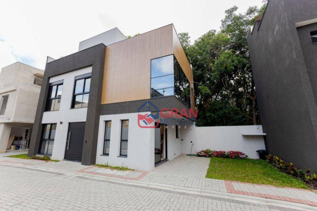 Imagem Casa com 3 Quartos à Venda, 178 m² em Santa Felicidade - Curitiba Imagem Casa com 3 Quartos à Venda, 178 m² em Santa Felicidade - Curitiba
