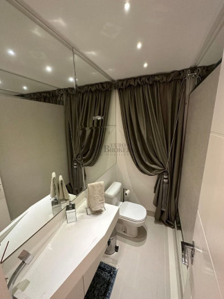 Apartamento com 3 Quartos à Venda, 129 m² em Centro - Balneário Camboriú