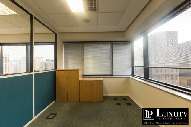 Imagem Imóvel Comercial para Alugar, 150 m² em Itaim Bibi - São Paulo Imagem Imóvel Comercial para Alugar, 150 m² em Itaim Bibi - São Paulo