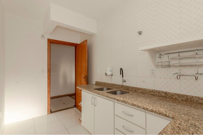 Imagem Cobertura com 3 Quartos à Venda, 154 m² em Mont Serrat - Porto Alegre Imagem Cobertura com 3 Quartos à Venda, 154 m² em Mont Serrat - Porto Alegre