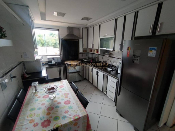 Imagem Casa com 3 Quartos à Venda, 200 m² em Taquara - Rio De Janeiro Imagem Casa com 3 Quartos à Venda, 200 m² em Taquara - Rio De Janeiro