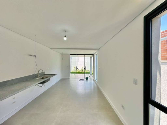 Imagem Casa com 3 Quartos à Venda, 137 m² em Das Pedras - Cotia Imagem Casa com 3 Quartos à Venda, 137 m² em Das Pedras - Cotia