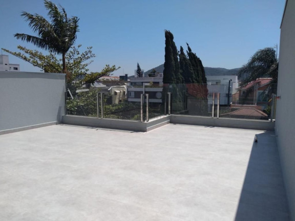 Imagem Sobrado com 3 Quartos à Venda, 215 m² em Centro - Balneário Camboriú