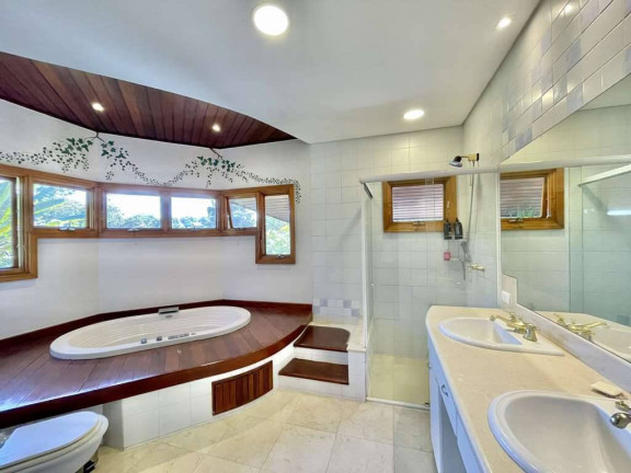 Imagem Casa com 5 Quartos à Venda, 1 m² em Granja Viana - Carapicuíba