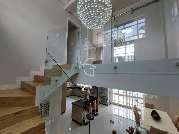 Imagem Casa com 4 Quartos à Venda, 388 m² em Glória - Joinville Imagem Casa com 4 Quartos à Venda, 388 m² em Glória - Joinville