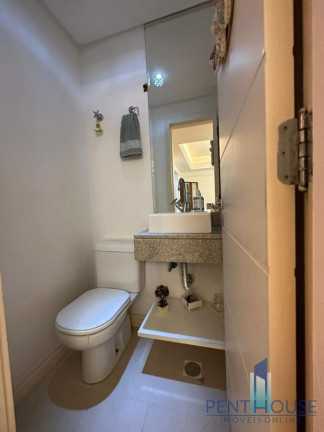 Imagem Apartamento com 3 Quartos à Venda, 239 m² em Centro - Balneário Camboriú Imagem Apartamento com 3 Quartos à Venda, 239 m² em Centro - Balneário Camboriú