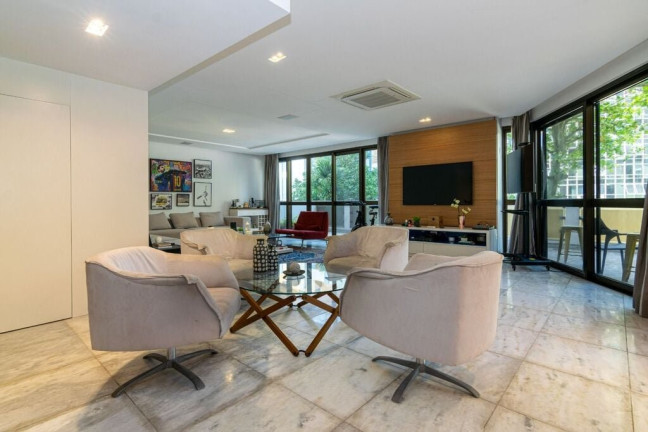 Imagem Apartamento com 3 Quartos à Venda, 304 m² em Barra Da Tijuca - Rio De Janeiro Imagem Apartamento com 3 Quartos à Venda, 304 m² em Barra Da Tijuca - Rio De Janeiro