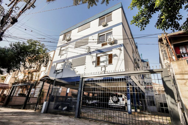 Imagem Imóvel com 2 Quartos à Venda, 73 m² em Azenha - Porto Alegre Imagem Imóvel com 2 Quartos à Venda, 73 m² em Azenha - Porto Alegre
