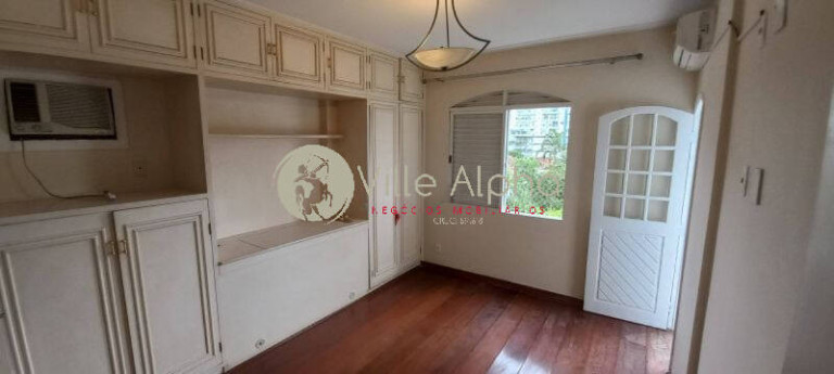 Apartamento com 3 Quartos à Venda, 132 m² em Ponta Da Praia - Santos
