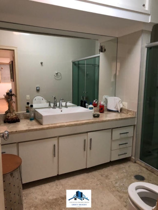 Imagem Apartamento com 4 Quartos à Venda, 382 m²