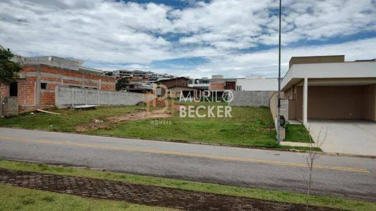 Terreno em Condomínio à Venda, 600 m² em Urbanova - São José Dos Campos