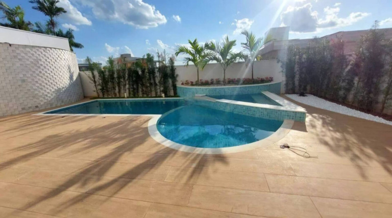 Imagem Casa com 4 Quartos à Venda, 440 m² em São João Da Boa Vista Imagem Casa com 4 Quartos à Venda, 440 m² em São João Da Boa Vista