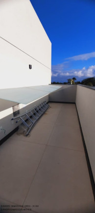 Imagem Casa com 4 Quartos à Venda, 400 m² em Busca Vida (abrantes) - Camaçari