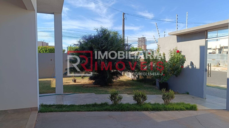 Imagem Casa com 3 Quartos à Venda, 490 m² em Bandeirantes - Lucas Do Rio Verde Imagem Casa com 3 Quartos à Venda, 490 m² em Bandeirantes - Lucas Do Rio Verde