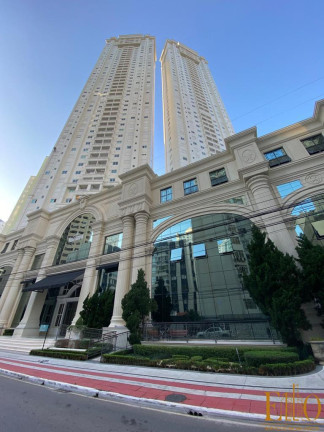 Imagem Apartamento com 4 Quartos à Venda, 142 m² em Centro - Balneário Camboriú