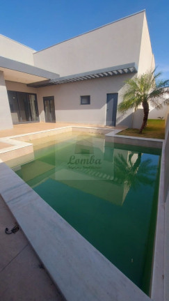 Imagem Casa com 4 Quartos à Venda, 372 m² em Jardim Itália - Cuiabá Imagem Casa com 4 Quartos à Venda, 372 m² em Jardim Itália - Cuiabá