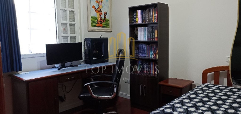 Imagem Casa com 3 Quartos à Venda, 375 m² em Vila Zezé - Jacareí Imagem Casa com 3 Quartos à Venda, 375 m² em Vila Zezé - Jacareí