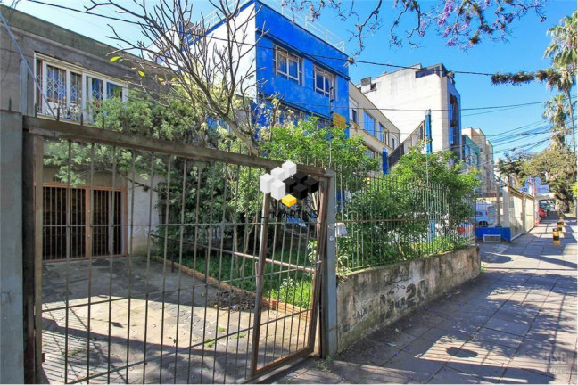 Imagem Casa com 3 Quartos à Venda, 179 m² em Petrópolis - Porto Alegre Imagem Casa com 3 Quartos à Venda, 179 m² em Petrópolis - Porto Alegre